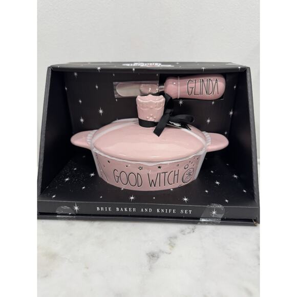 Rae Dunn Wizard Of Oz Good Witch Glinda Brie Baker & Knife Set NEW 2025 RELEASE - Picture 1 of 5